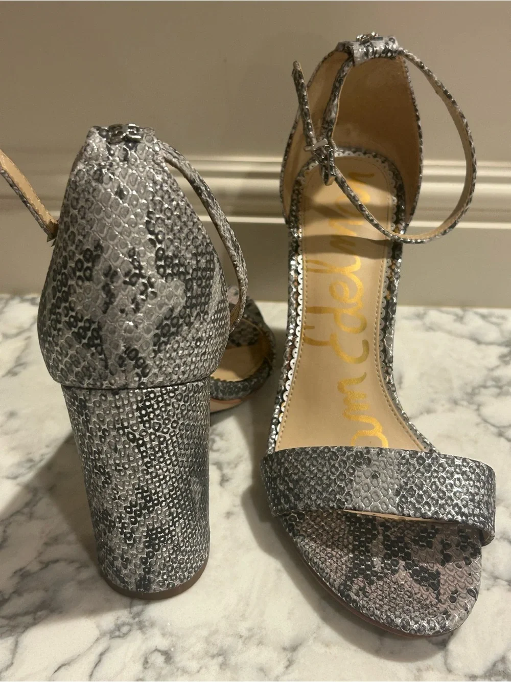 Sam Edelman Yaro Ankle Strap Metallic Snake Print Sandal Block High Heel Sz 8